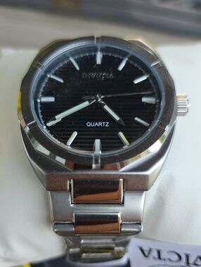 474.  INVICTA Gent's Wristwatch 69210 42mm